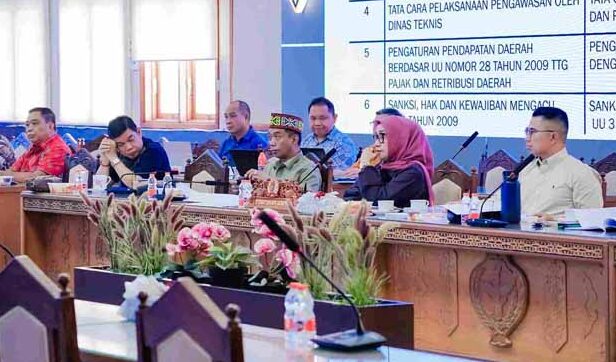 Rapat Raperda Pengelolaan Pertambangan, Dewan Arahkan Eksekutif Bentuk Tim Kecil