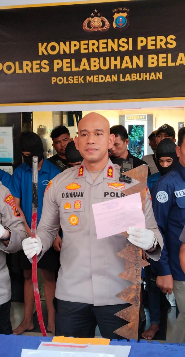 Merasa Terancam Dikepung Puluhan Pemuda Bersajam, Kapolres Lepaskan Tembakan Guna Membela Diri