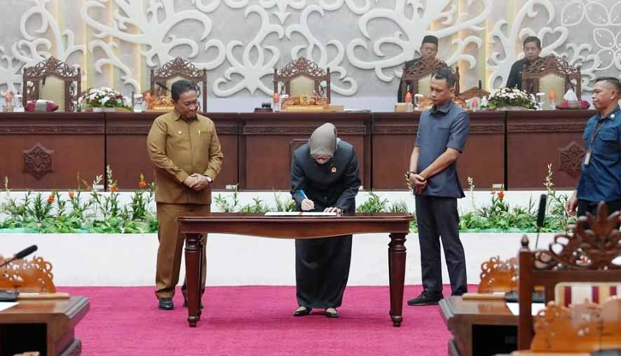 Rapur Penyampaian Keputusan DPRD Terkait Rekomendasi LKPJ Gubernur Kalteng Akhir Tahun 2024