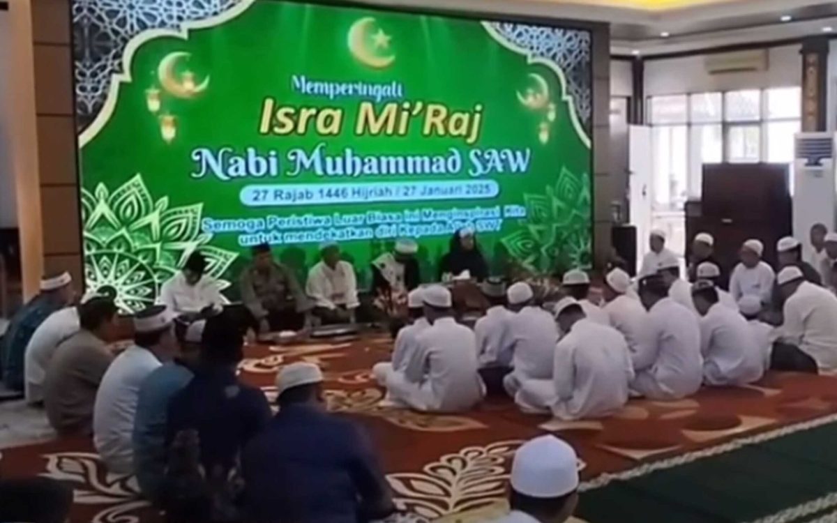 Peringati Isra Mi’raj, DPRD Kapuas Hadirkan Penceramah Habib Husain dari Bogor