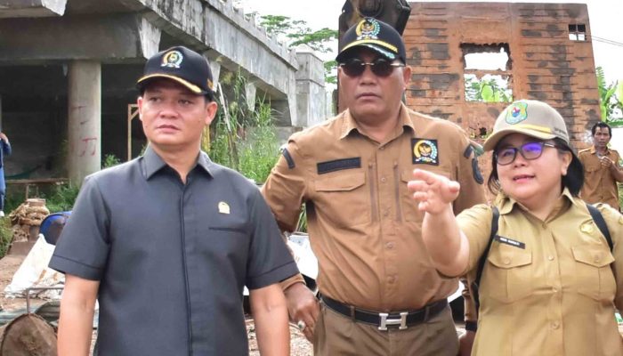 Anggota Komisi III DPRD Kapuas Prihatin Atas Ambruknya Jembatan Muara Terusan