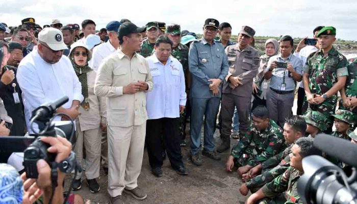 Menteri Pertanian RI Kunker ke Lahan Cetak Sawah di Kecamatan Dadahup