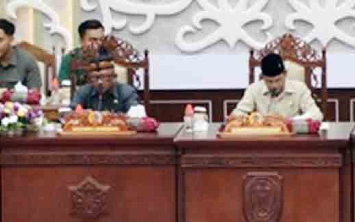 Plt Sekda Hadiri Rapur DPRD Kalteng Bahas 4 Raperda Inisiatif