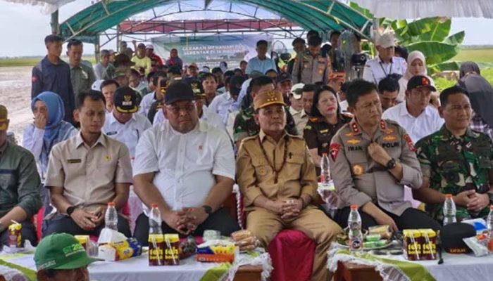 Waket II DPRD Kalteng : Gerakan Tanam Padi Sebagai Bentuk Dukungan Terhadap Percepatan Swasembada Pangan Nasional