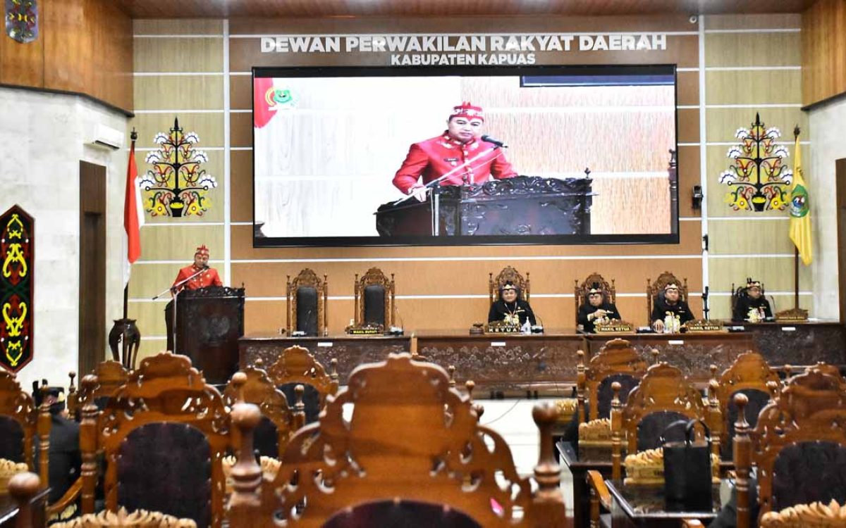 Ketua DPRD Kapuas Pimpin Rapur Penyampaian LKPJ Kepala Daerah Tahun Anggaran 2024