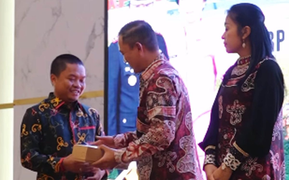 Wakil Ketua II DPRD Hadiri Acara Kenal Pamit Kapolres Kapuas