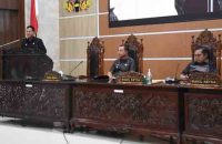 Fraksi -Fraksi Pendukung DPRD Sampaikan Pemandangan Umum Terhadap 6 buah Raperda Kabupaten Kapuas