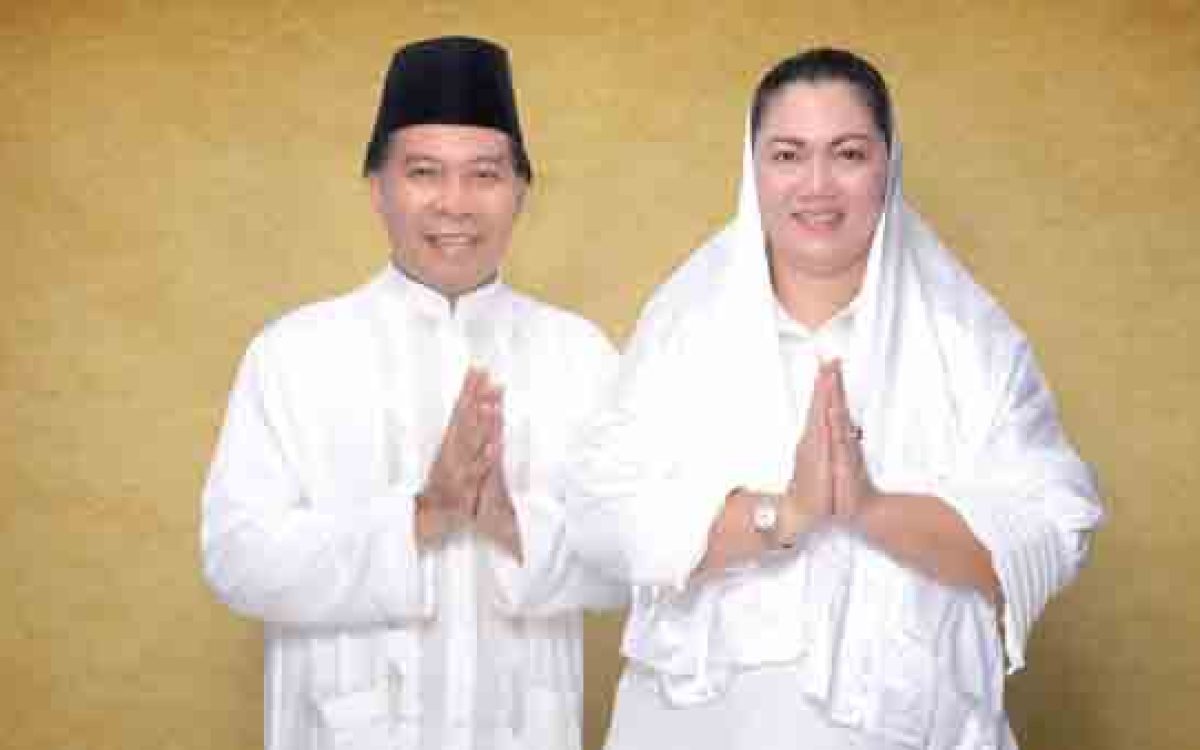 Anggota DPRD Kapuas Algrin Gasan beserta istri