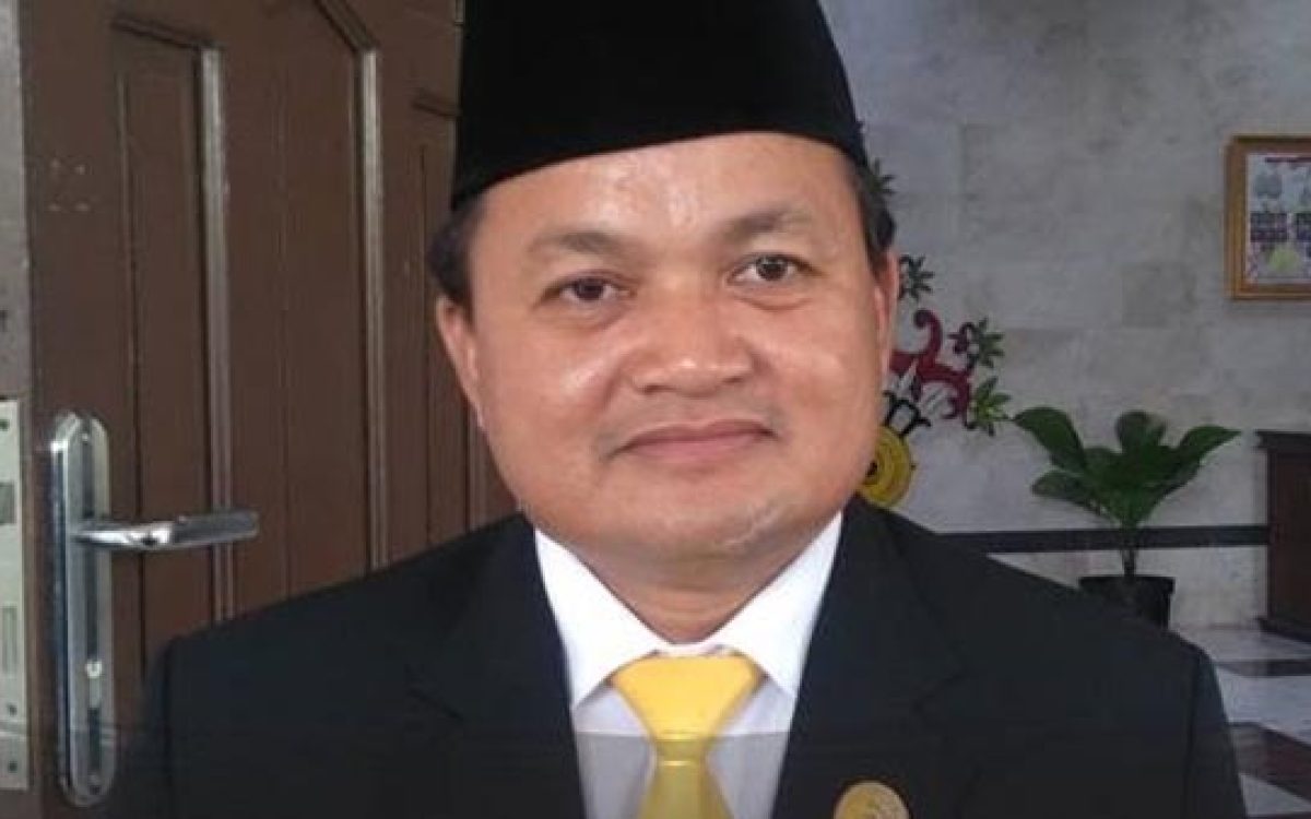 Tindaklanjuti Banyaknya Keluhan Masyarakat, Ketua DPRD Kapuas Minta Pemkab Awasi Harga Elpiji 3 Kg
