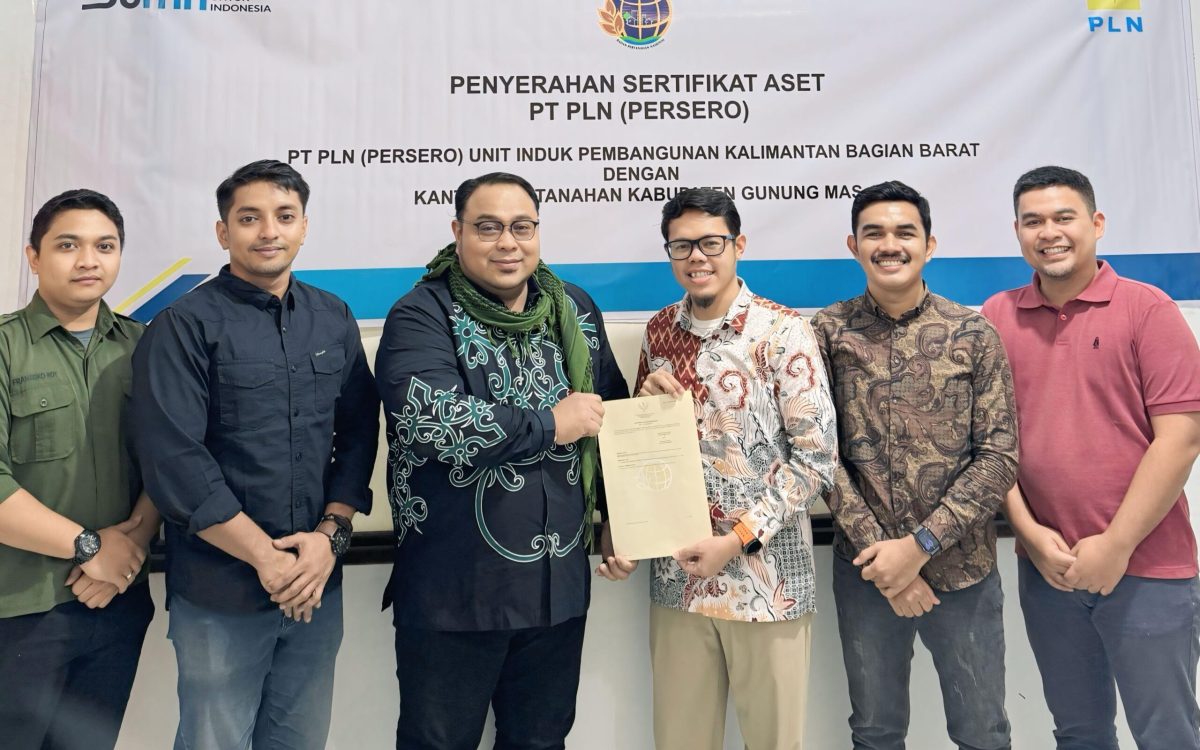 PLN UIP Kalbagbar Amankan 107 Sertifikat Tanah untuk Infrastruktur SUTT 150 kV sepanjang Maret 2025